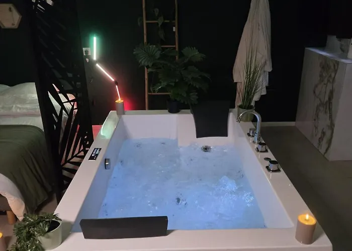 11 Hotel miłości *